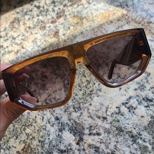 DEZI BACKTRACK Sunglasses